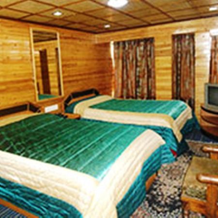 Broadway Hotel Darjeeling  Exterior photo