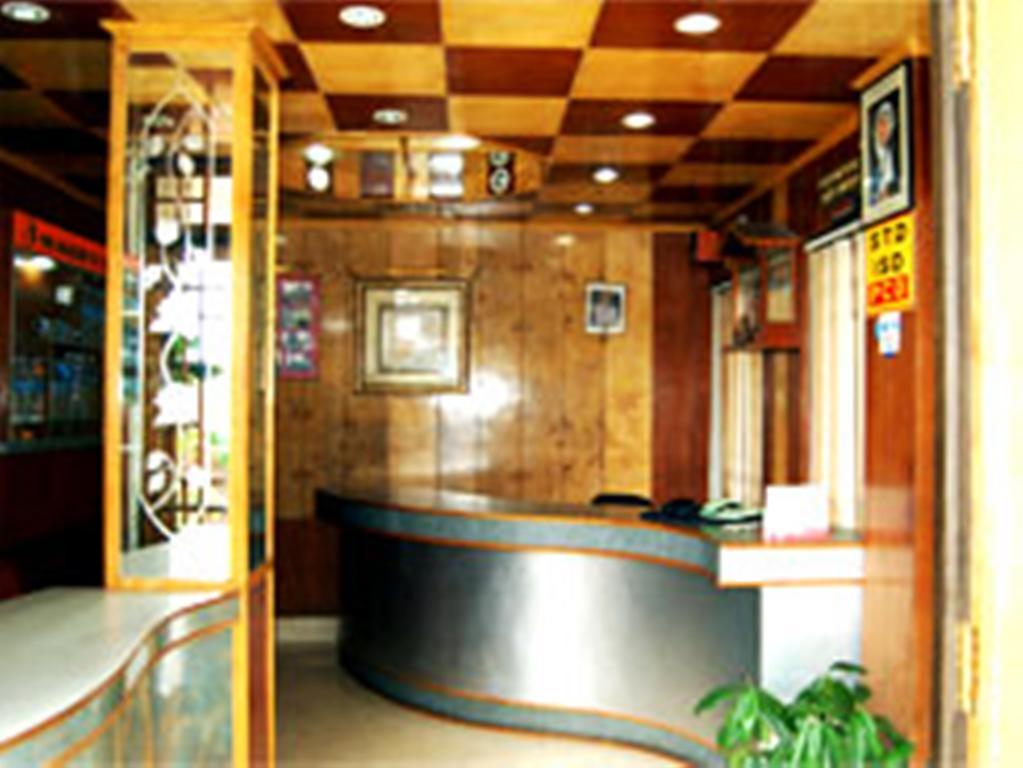 Broadway Hotel Darjeeling  Exterior photo